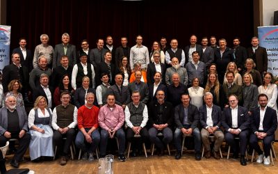 Aus den Rathäusern in den Kreistag – Parteifreie/ÜWG geben den Gemeinden im Landkreis Rosenheim eine starke Stimme