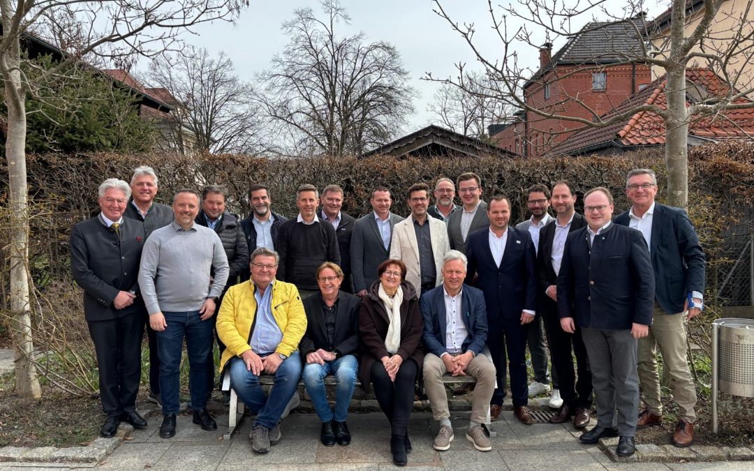 Stärkste Kraft in den Kommunen –  Parteifreie / ÜWG Rosenheim ziehen Bilanz nach der Kommunalwahl 2026